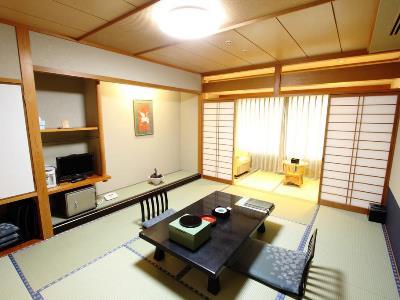 Yanagiya Ryokan 3*